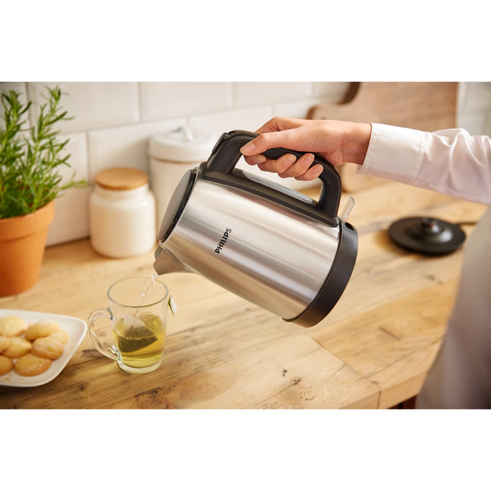 Pava Eléctrica Philips 1.7L 2200W Plateada Acero inoxidable